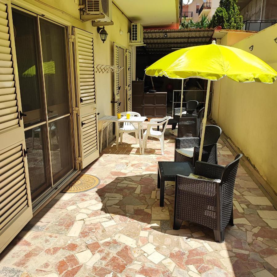Nonna Rosa Hotel Reggio di Calabria Bagian luar foto